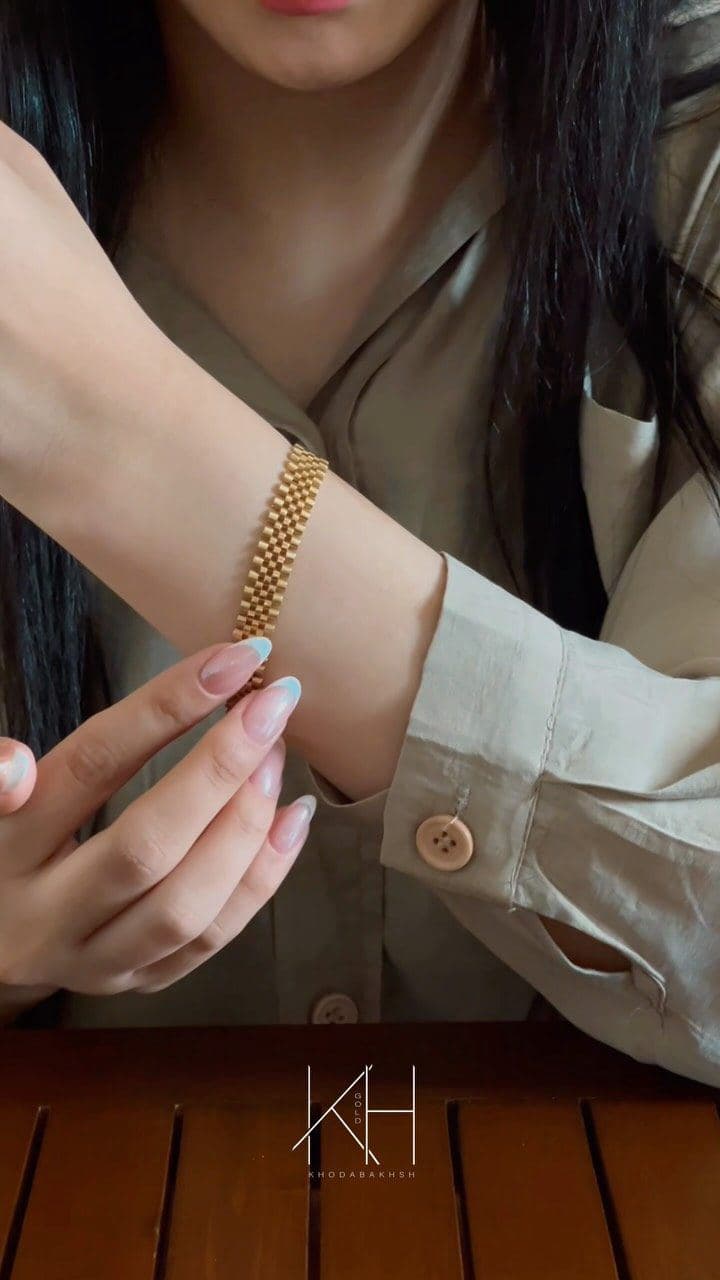 دستبند رولکس؛ ساده، کلاسیک و مناسب برای استفاده‌ی روزمره ✨