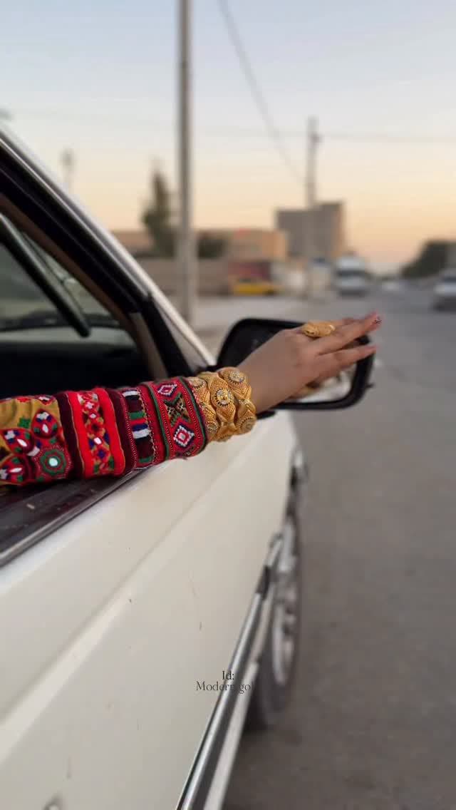 ساخته شده برای لحظاتی که لیاقت درخشیدن را دارند✨😍