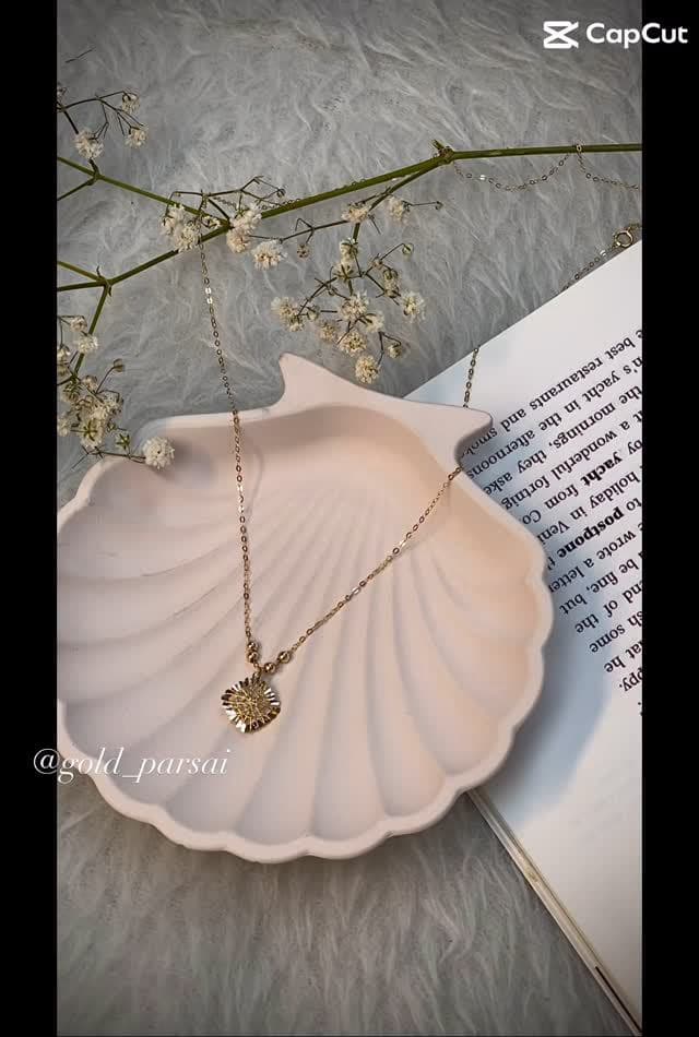 بعضی گردنبندها فقط زیور نیستن…✨