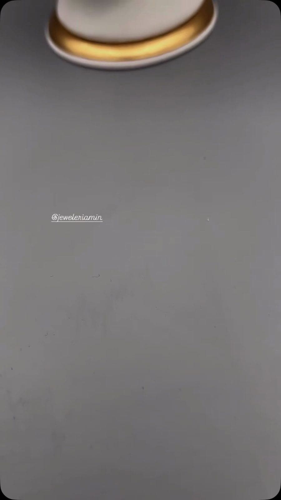 ونکلیف. “به پیج گالری طلا و جواهرات امين  خوش آمدید! ✨