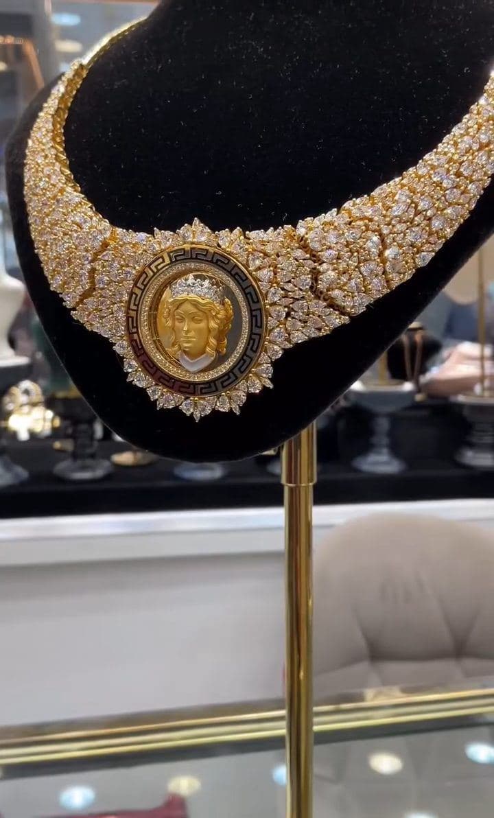 سرویس طلا لوکس
