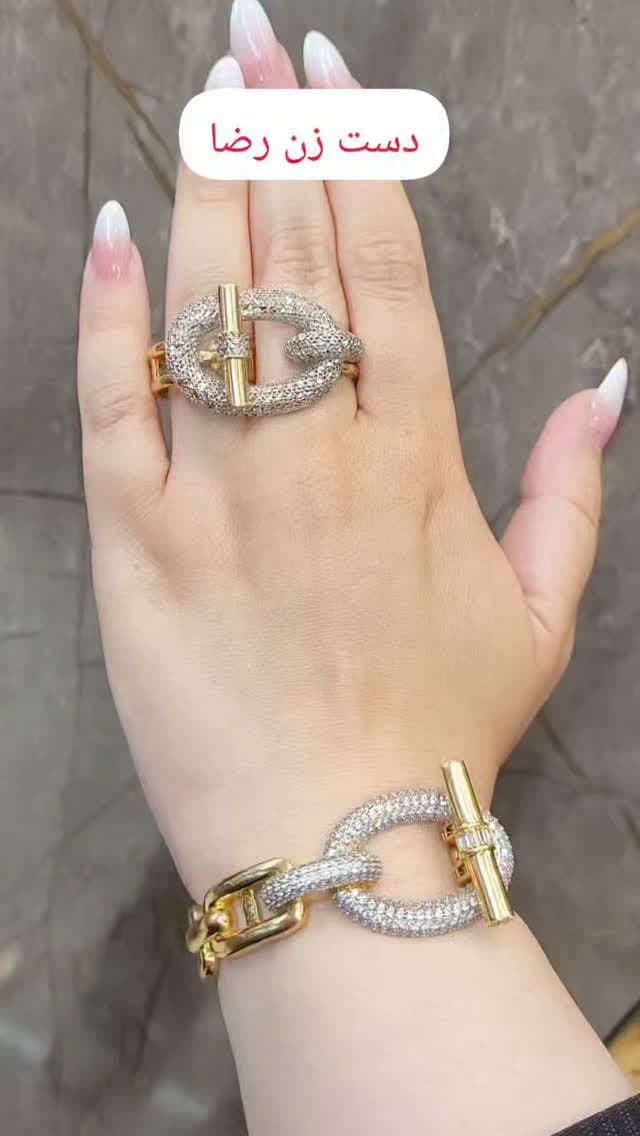 بفرس برایش🤩🦋
