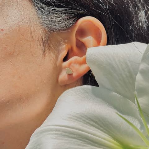 مجموعه ای از گوشواره های میخی و زیر گرم 😍 (2)