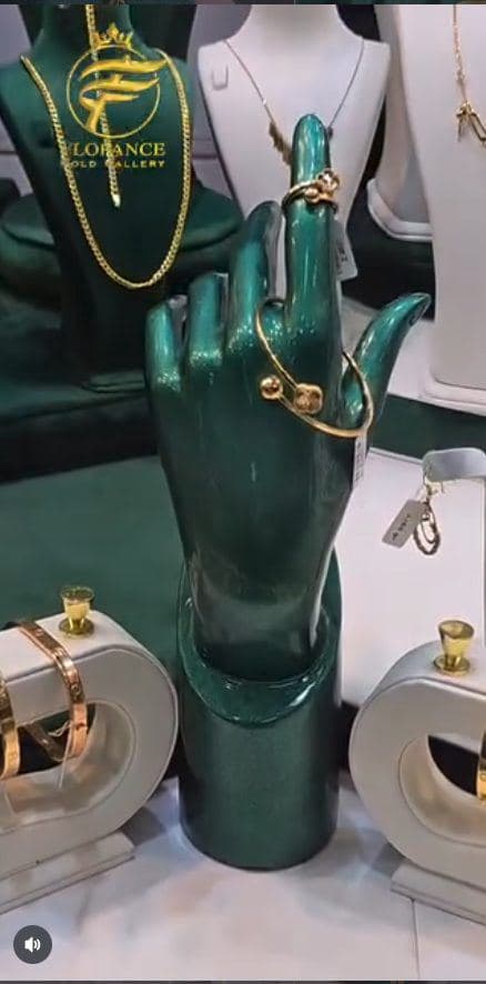 فروش طلا با اقساط یک ساله (3)